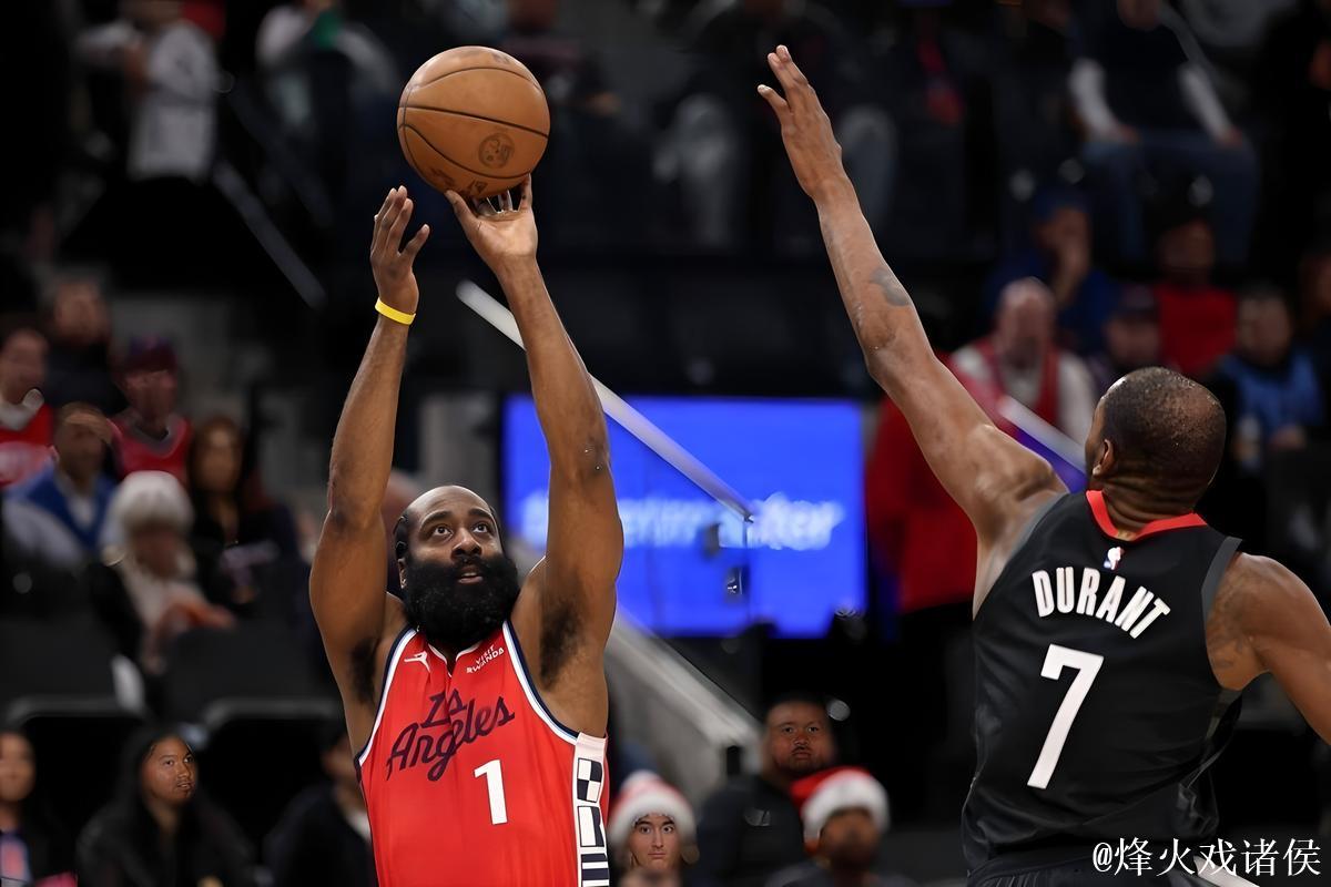 快船121-105大胜篮网 哈登砍31+4+6伦纳德贡献26分